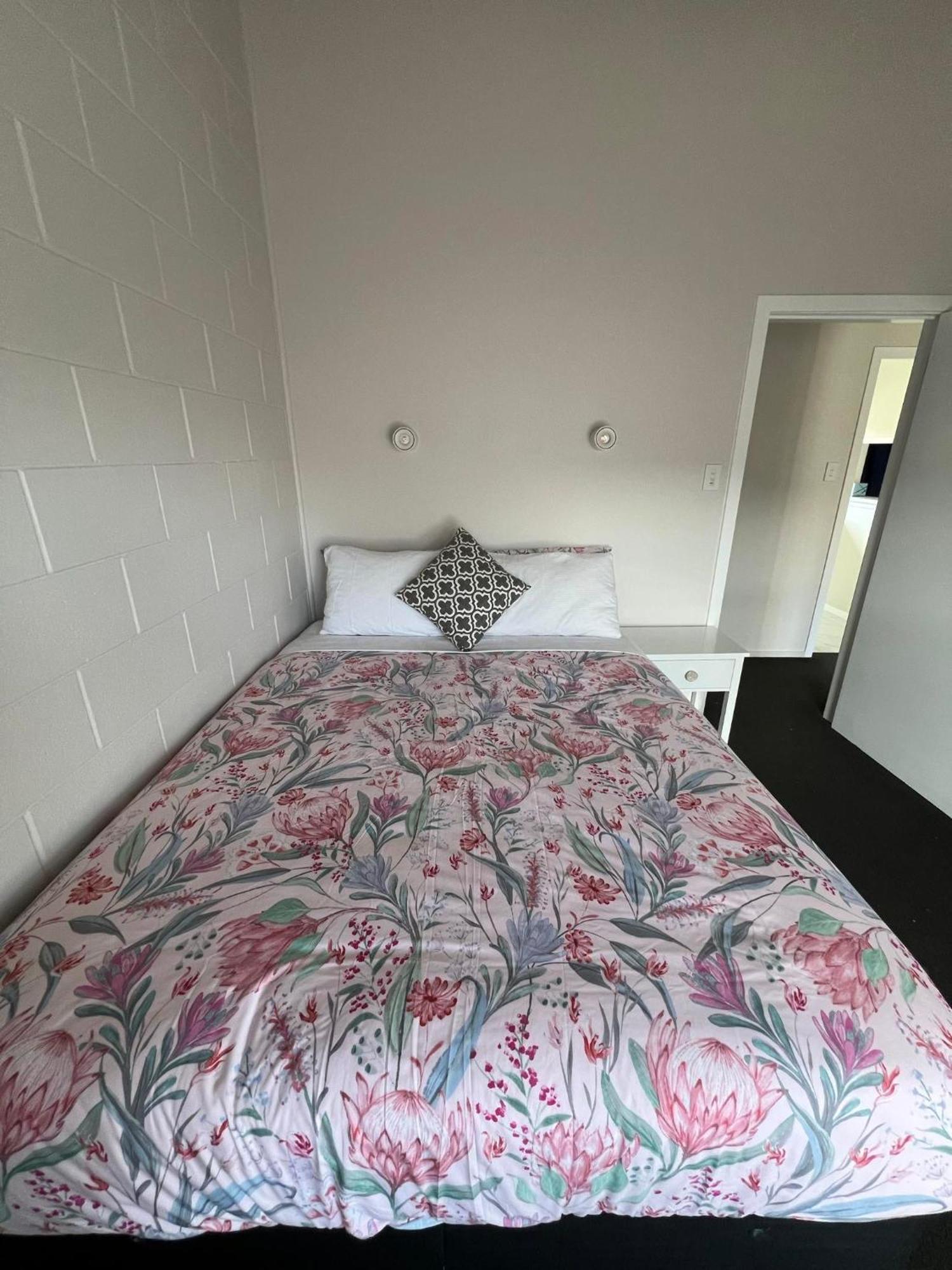 Hamilton Sunrise Motel Ngoại thất bức ảnh